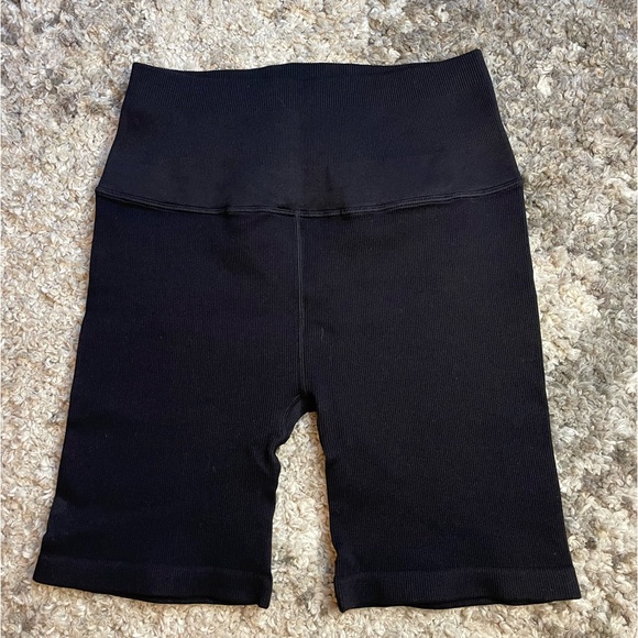Spiritual Gangster Black Biker Shorts - Picture 3 of 8